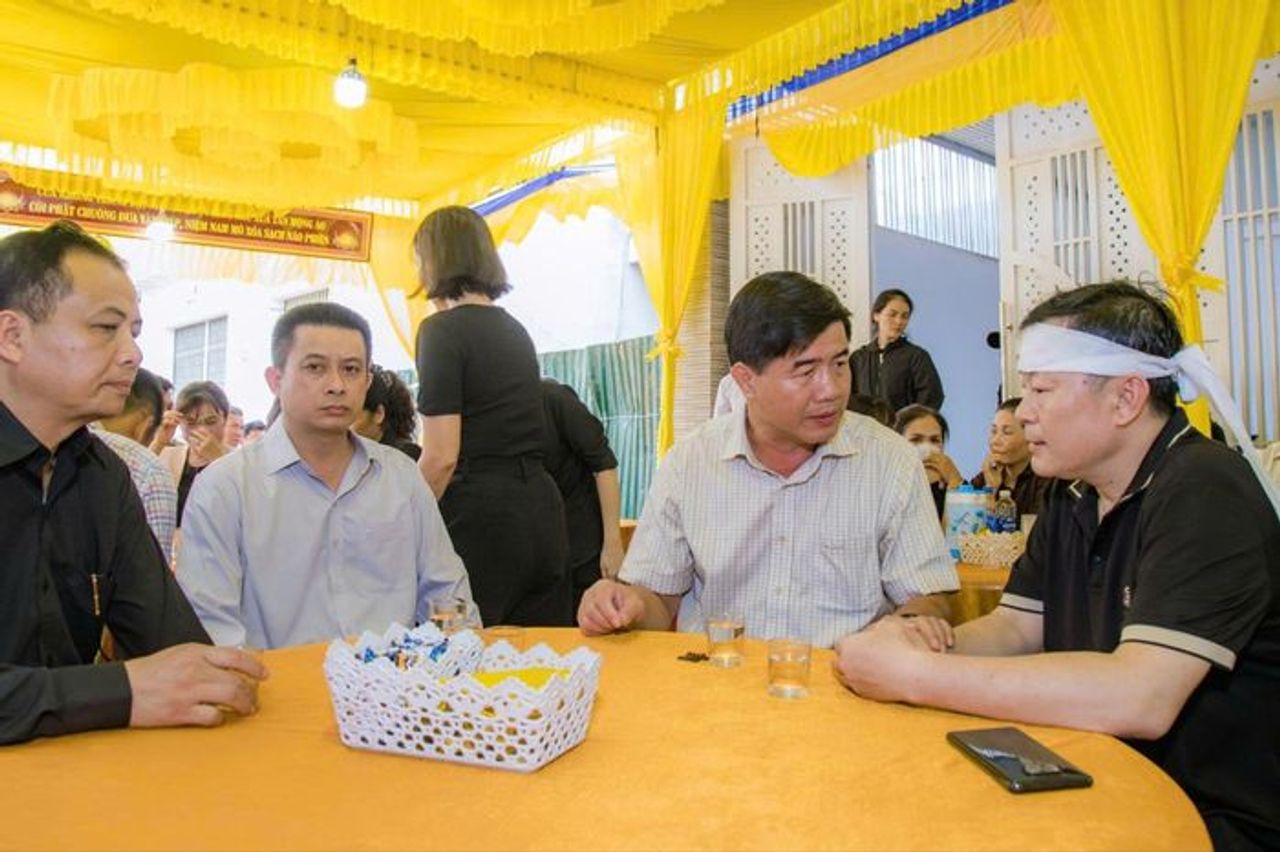 Khởi tố nữ tài xế gây tai nạn làm Chủ tịch xã tử vong khi điều tiết giao thông - Báo Pháp Luật TP.HCM