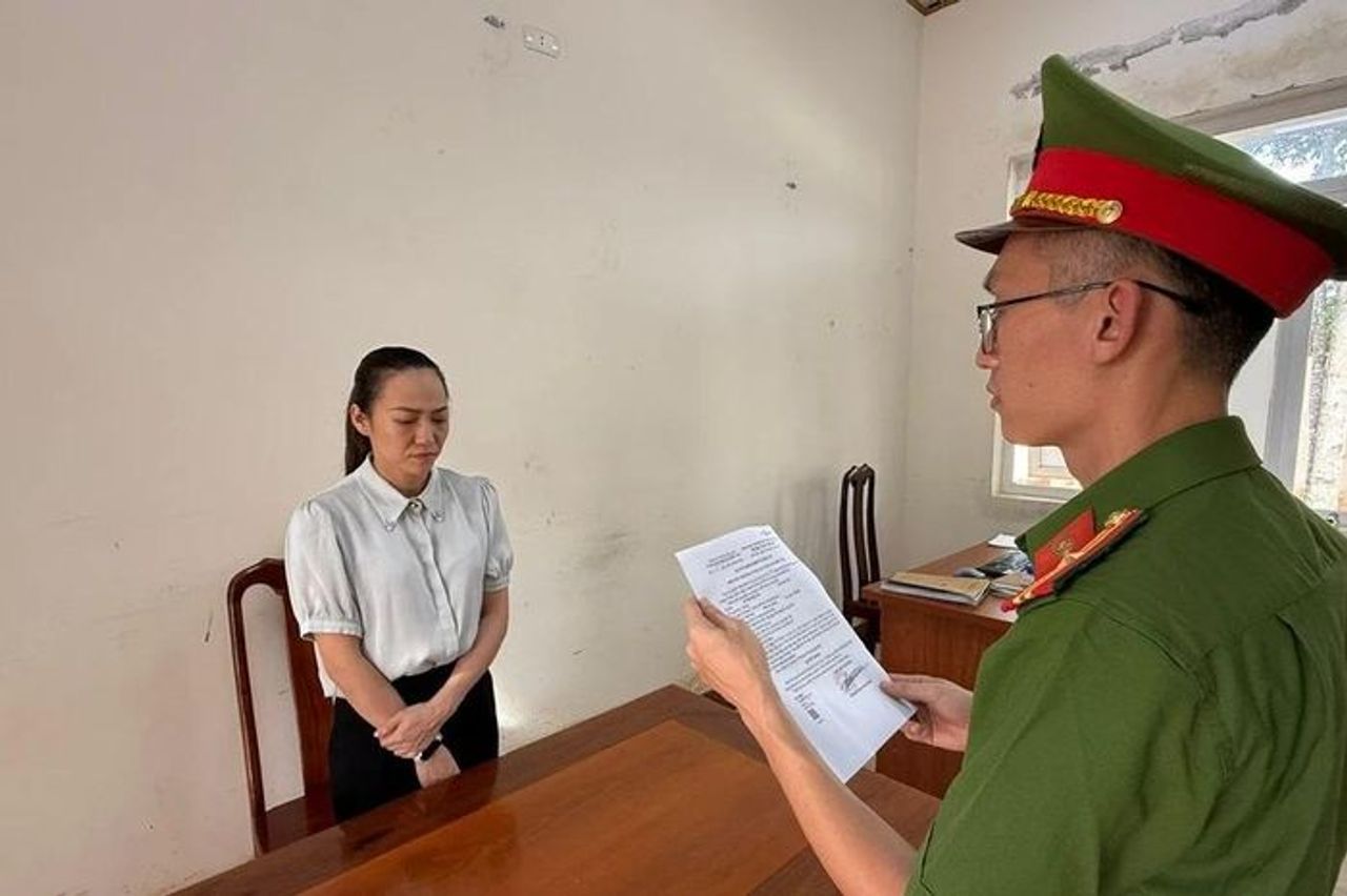 Nữ tài xế lái ô tô tông chủ tịch xã tử vong khai 'không nhớ đã uống bao nhiêu bia' - Báo Tiền Phong