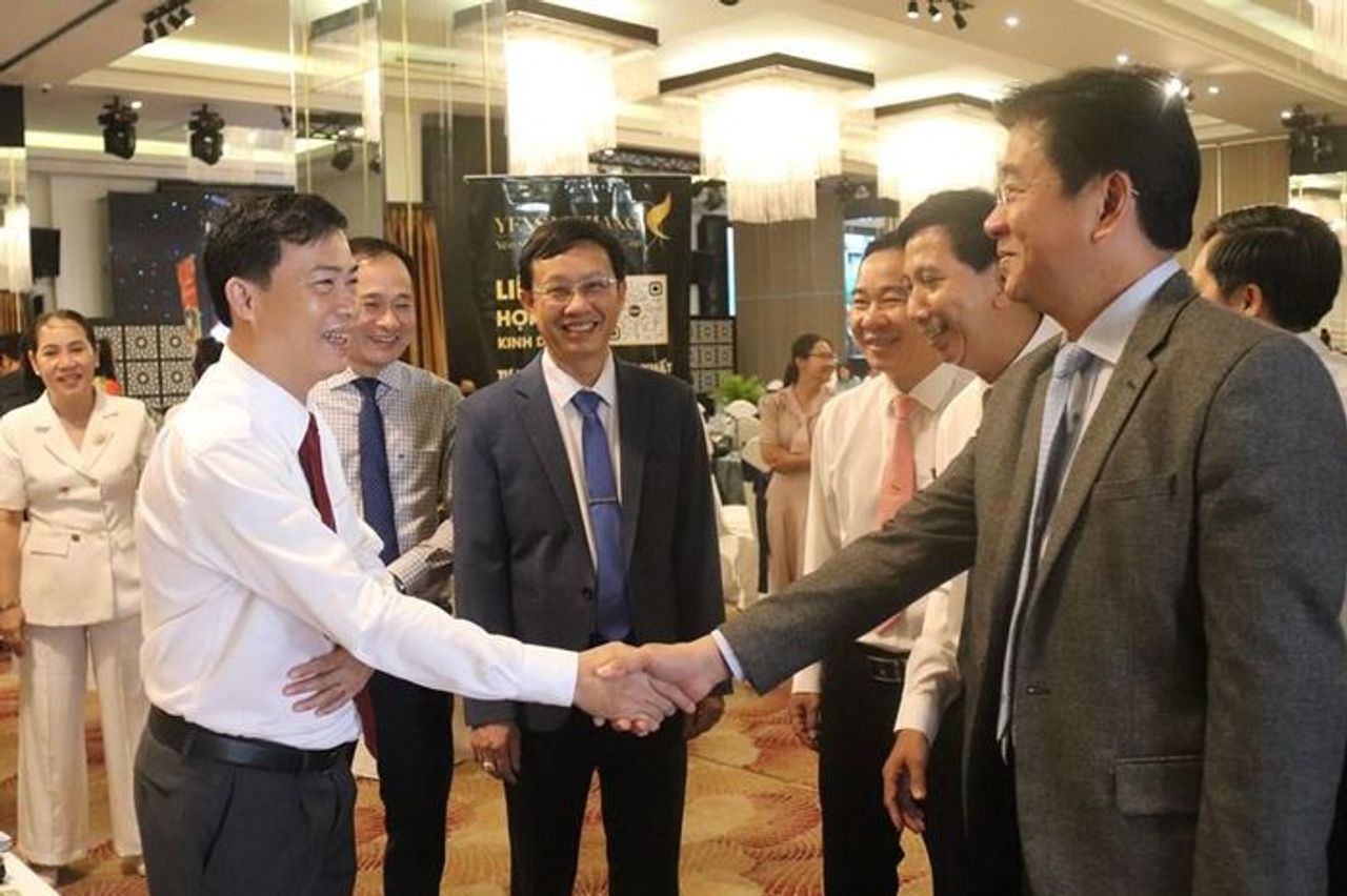 Khánh Hòa - Đắk Lắk: Hợp tác phát triển văn hóa, thể thao, du lịch - Báo Văn hóa