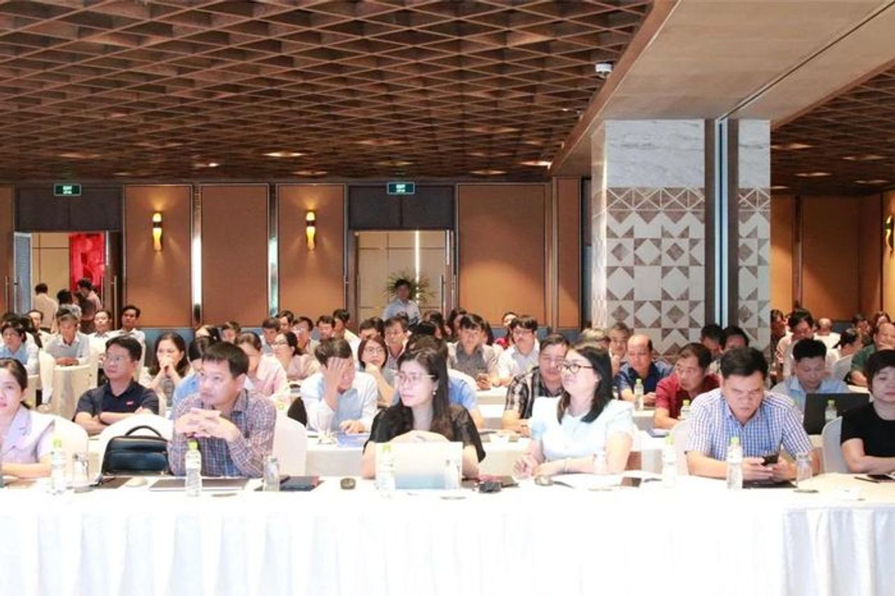 Quản lý ngân sách, tài sản công trường học là nhiệm vụ 'tự thân' của hiệu trưởng - Báo Giáo Dục & Thời Đại