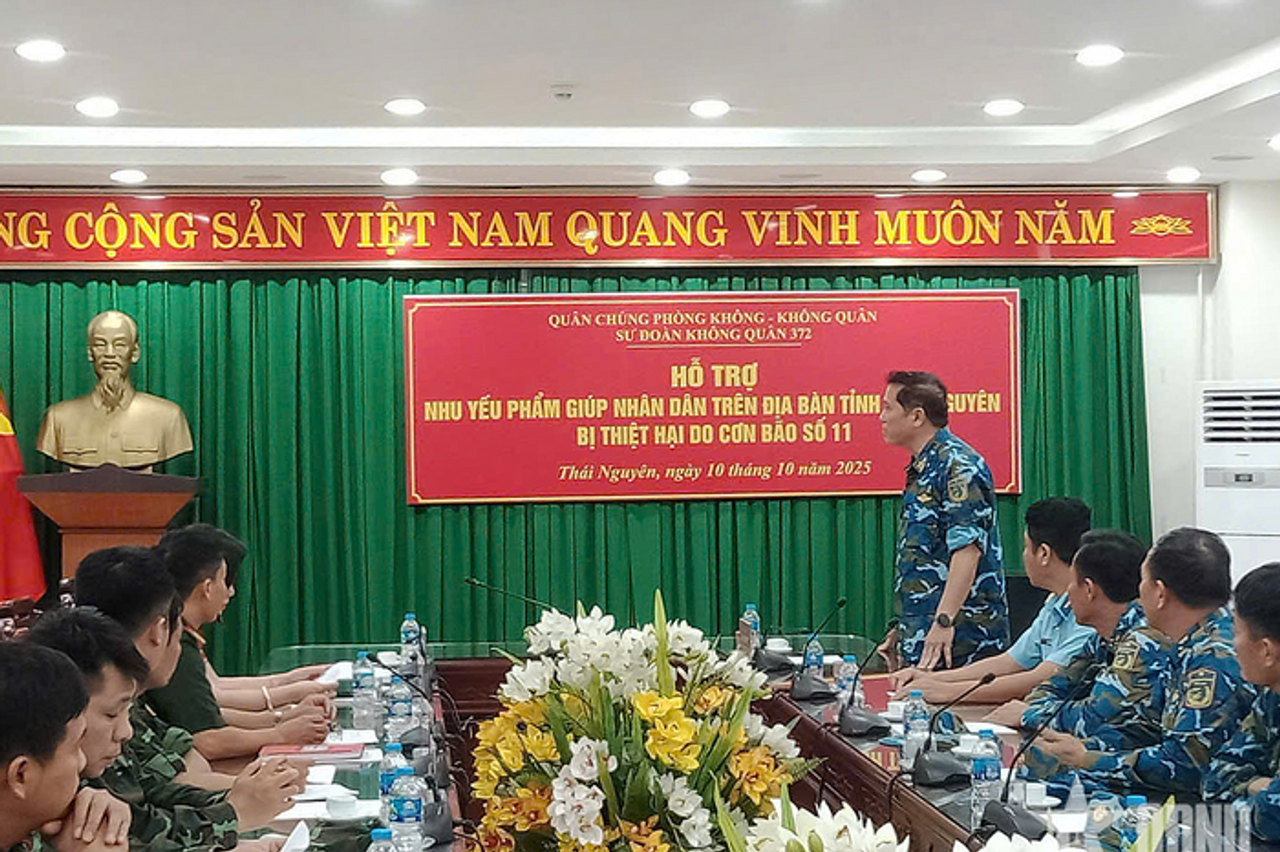 Bộ CHQS tỉnh Đắk Lắk: Khai mạc diễn tập chỉ huy - tham mưu một bên, hai cấp trên bản đồ năm 2025 - Báo Quân Đội Nhân Dân