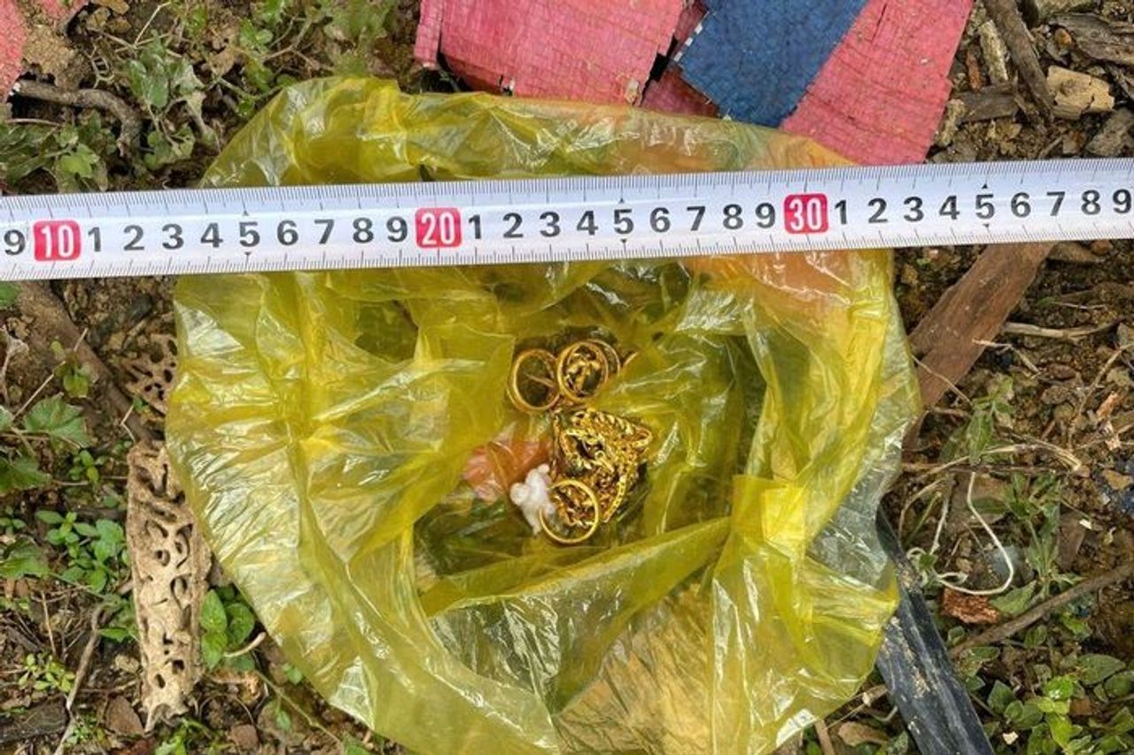 Người phụ nữ mất số vàng lớn, báo Công an liền đau lòng khi biết danh tính kẻ trộm - Tạp chí SaoStar