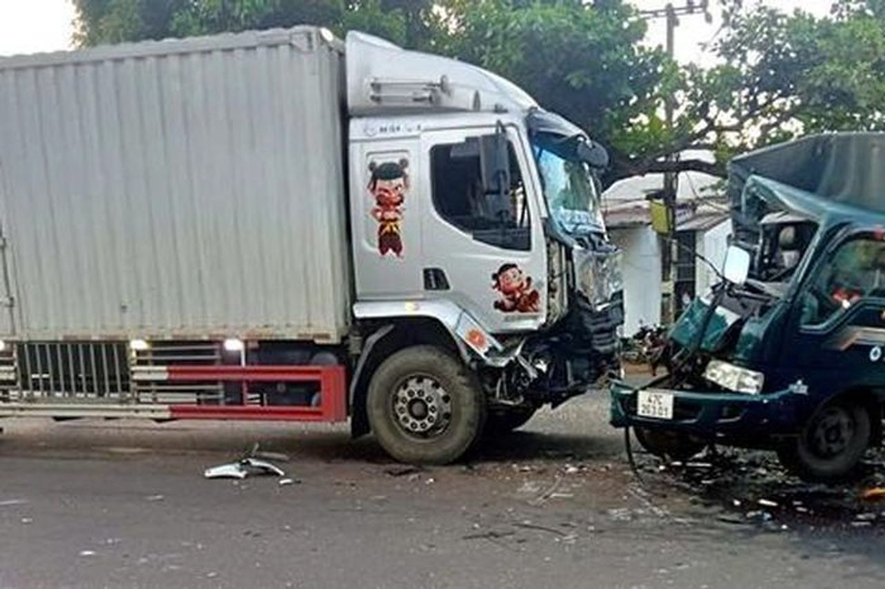 Đắk Lắk: Nguyên nhân vụ tai nạn liên hoàn giữa 3 xe tải trên quốc lộ 26 - Báo Xây Dựng