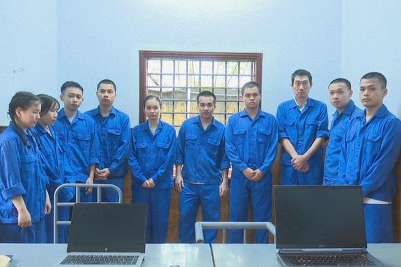 Khởi tố 26 đối tượng lập công ty tại Campuchia để lừa đảo, chiếm đoạt hơn 140 tỉ đồng - Báo Người Lao Động