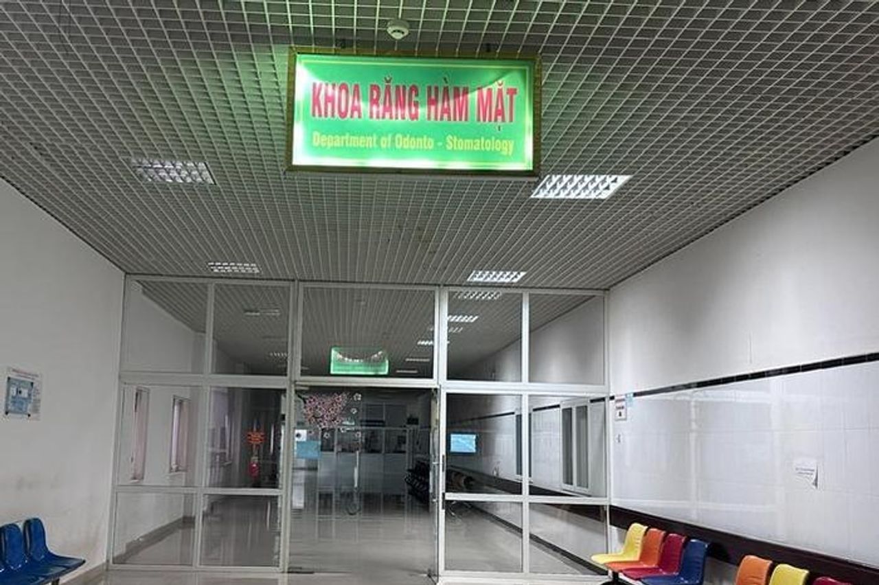 Vì sao Bệnh viện Đa khoa vùng Tây Nguyên phải tháo gỡ camera trong phòng khám? - Báo Người Lao Động