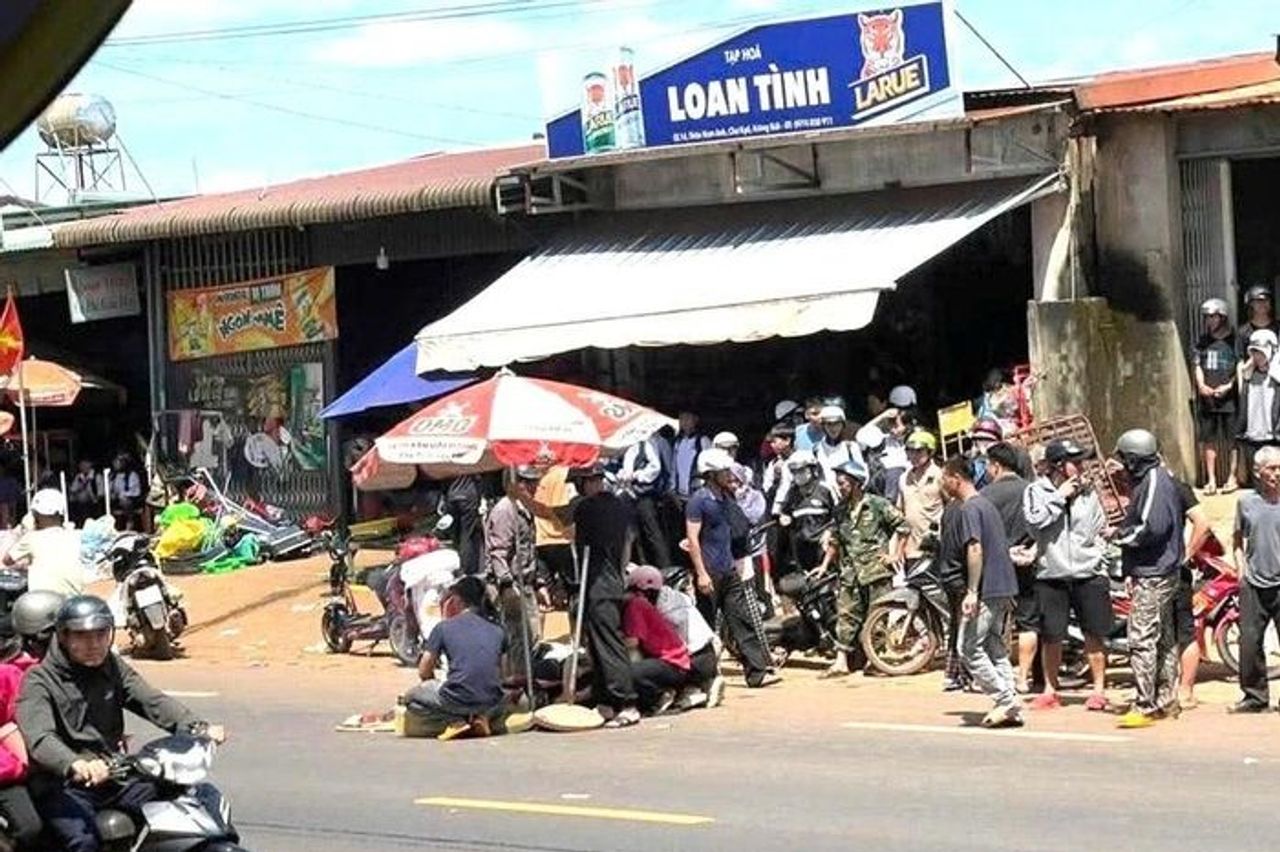 Đắk Lắk: Va chạm giao thông trên đường Hồ Chí Minh, một nữ sinh thương vong - Chuyên trang Vietnamdaily - Báo Tri thức & Cuộc sống