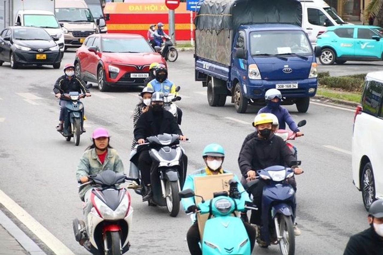 Bắc Bộ sáng sớm trời rét, Trung Bộ tiếp diễn mưa dông - Báo Bảo Vệ Pháp Luật