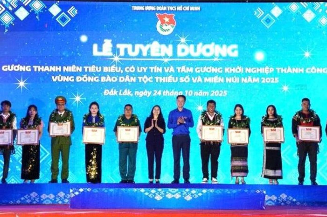 Tuyên dương 27 thanh niên dân tộc thiểu số, miền núi khởi nghiệp thành công năm 2025 - Báo Nhân Dân