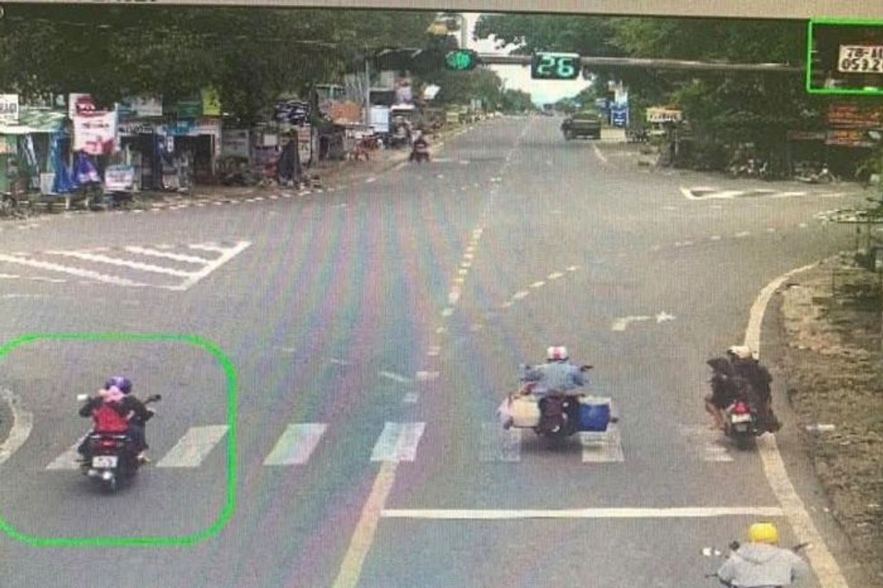 Một phụ nữ vi phạm giao thông liên tiếp 7 lần trong tuần - Báo VietnamNet