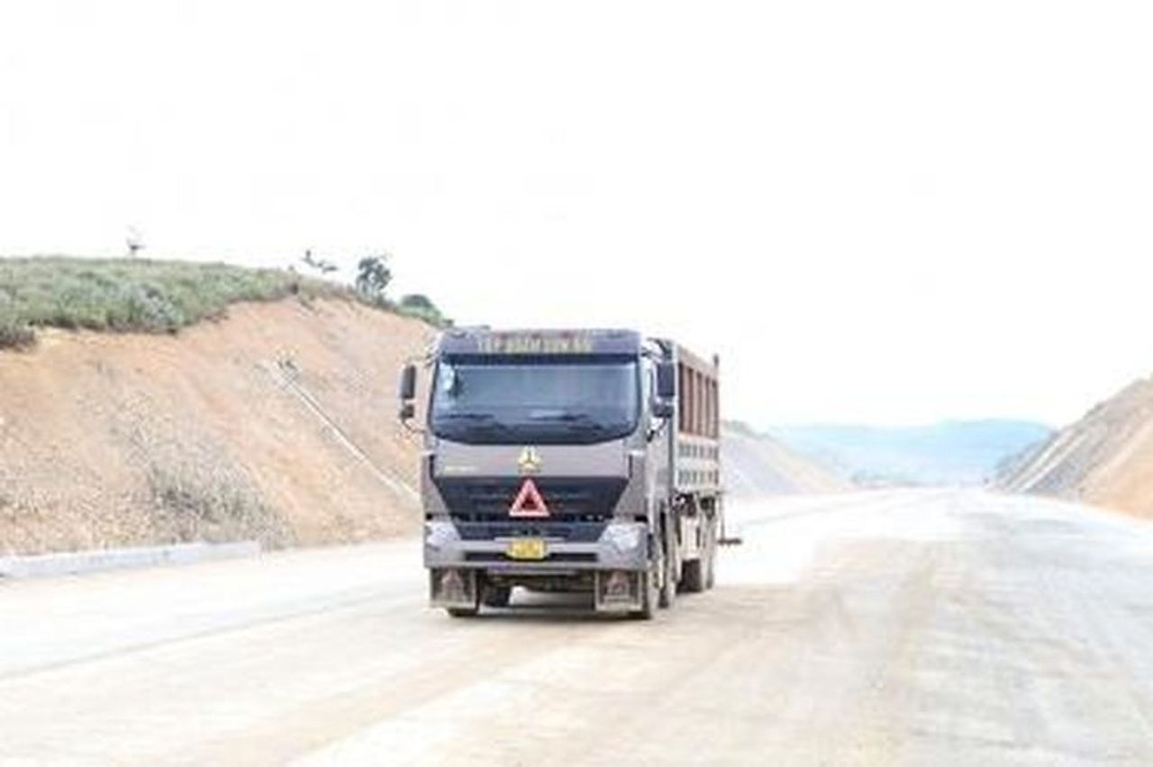 Đắk Lắk đôn đốc hoàn thành Dự án thành phần 3, cao tốc Khánh Hòa - Buôn Ma Thuột - Báo Đầu Tư