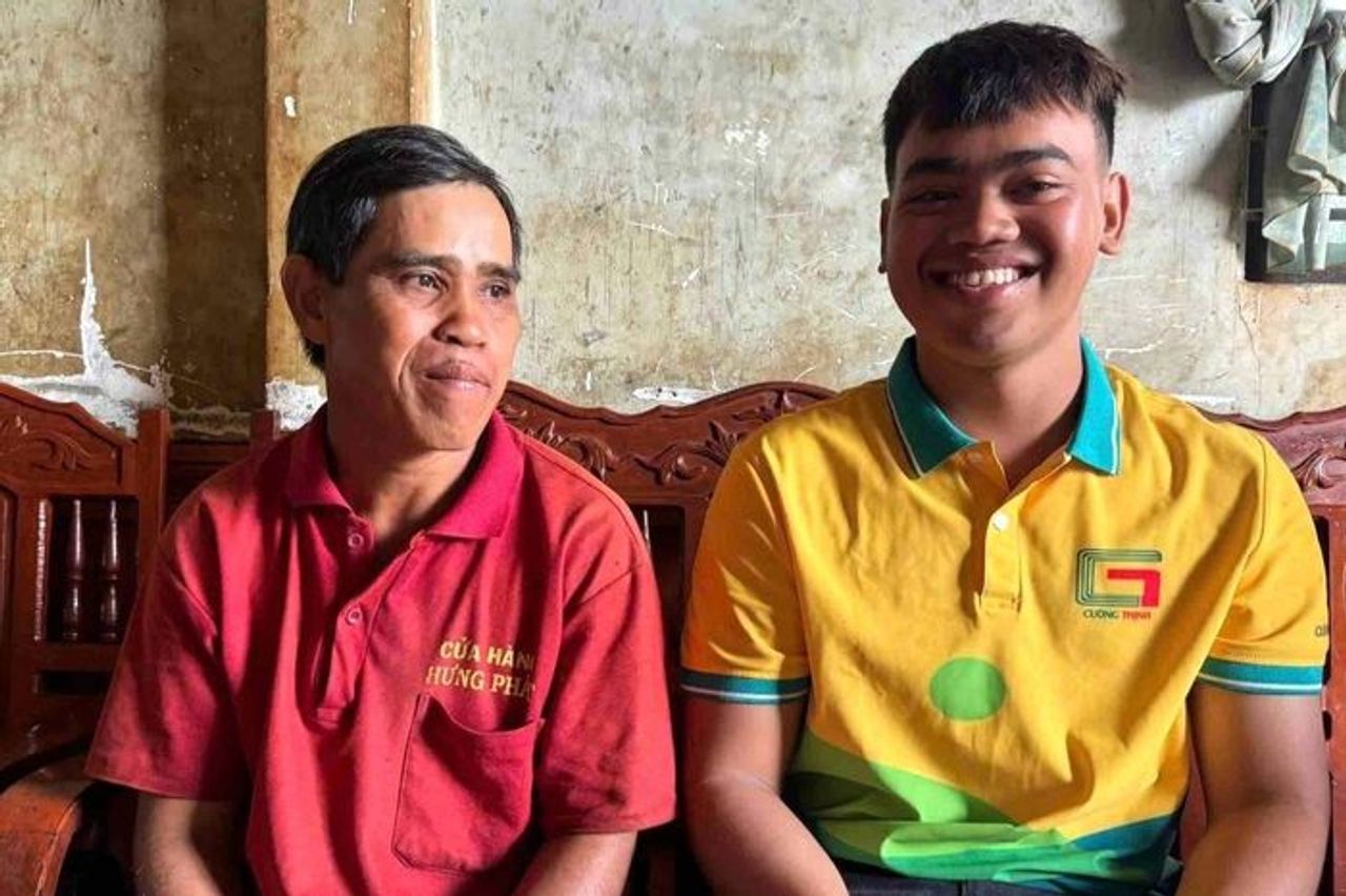 18 thanh niên ở xã vùng sâu Đắk Lắk làm đơn tình nguyện nhập ngũ - Báo VietnamNet