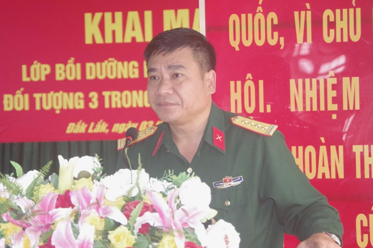 Bộ CHQS tỉnh Đắk Lắk bồi dưỡng kiến thức dân tộc cho cán bộ năm 2025 - Báo Quân Đội Nhân Dân