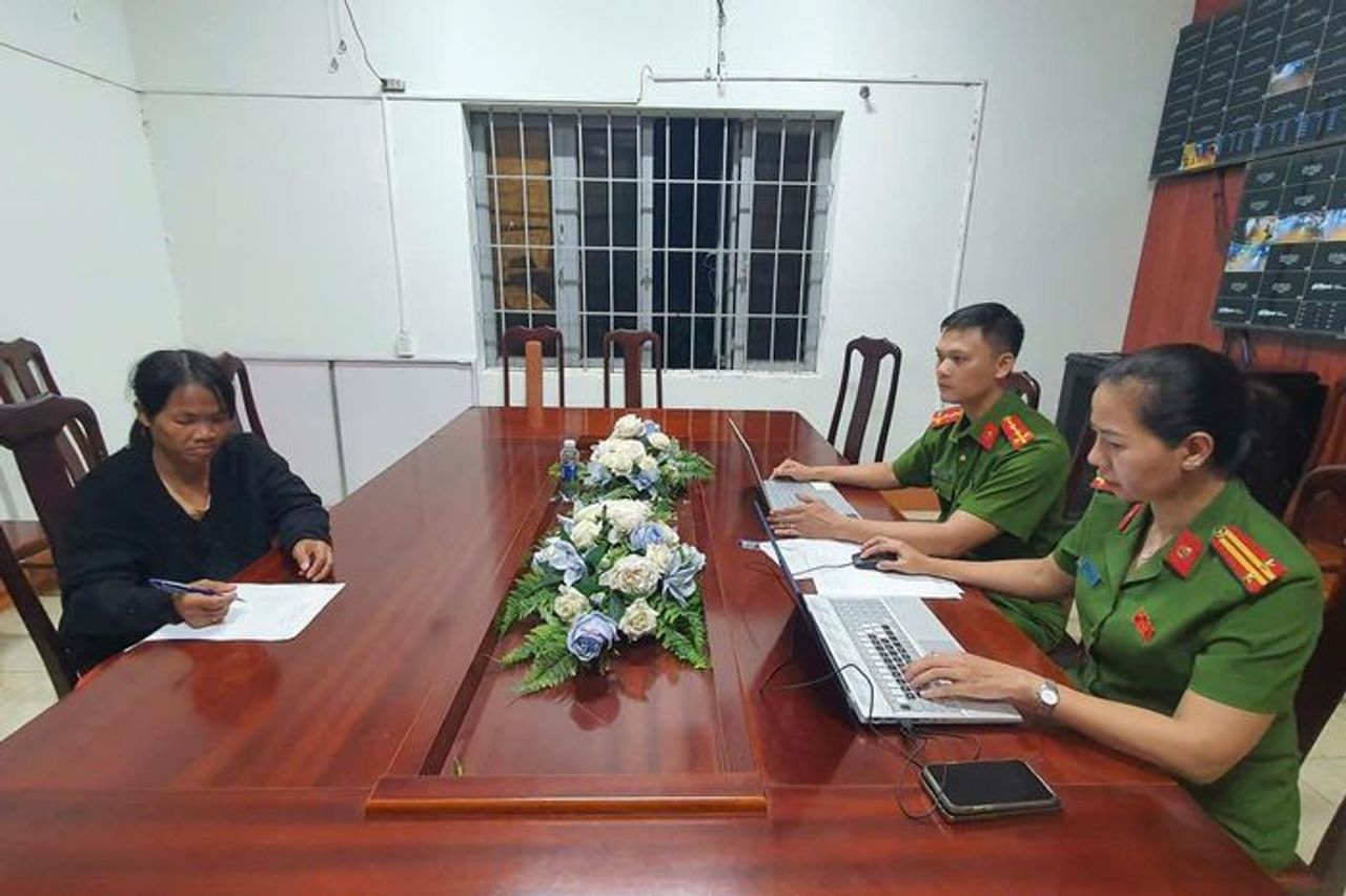 Vụ mẹ ném con trai 1 tuổi xuống giếng: Từng trầm cảm sau sinh - Báo Pháp Luật TP.HCM