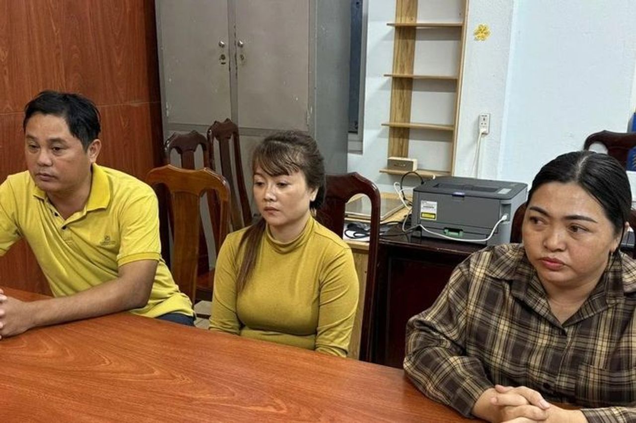 Bắt nhóm người dàn cảnh cưỡng đoạt 21,5 tỷ đồng - Báo Giáo Dục & Thời Đại