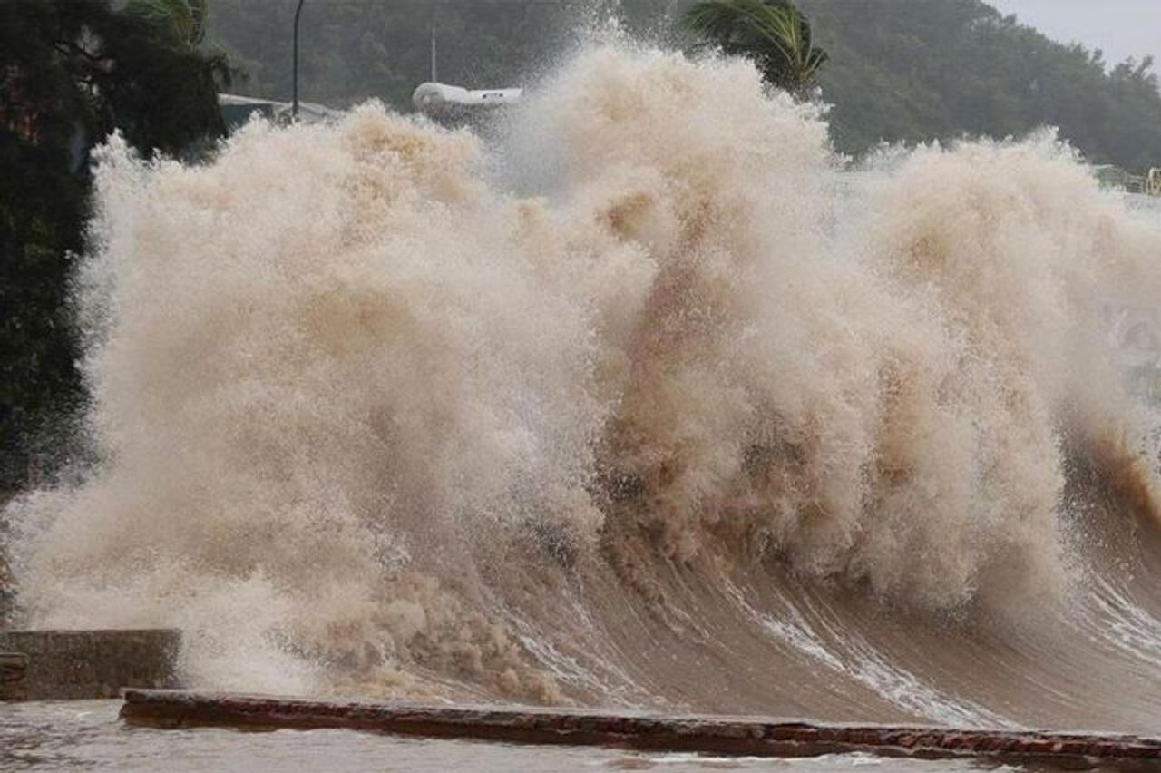 Bão Kalmaegi sáng mai vào Biển Đông, hướng về Quảng Ngãi - Đắk Lắk - Báo VTC News