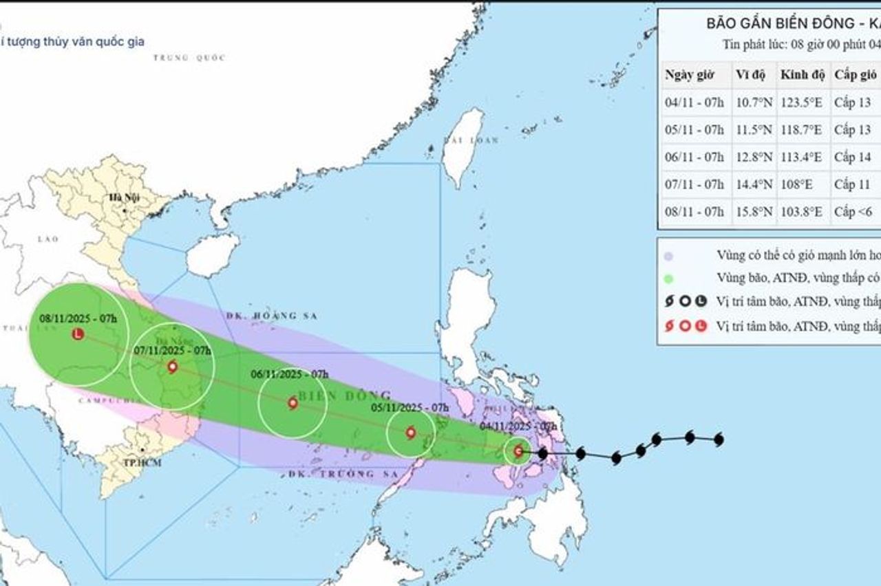 Tâm bão Kalmaegi có thể trải rộng Quảng Ngãi - Đắk Lắk, đổ bộ rất mạnh - Báo VietnamNet