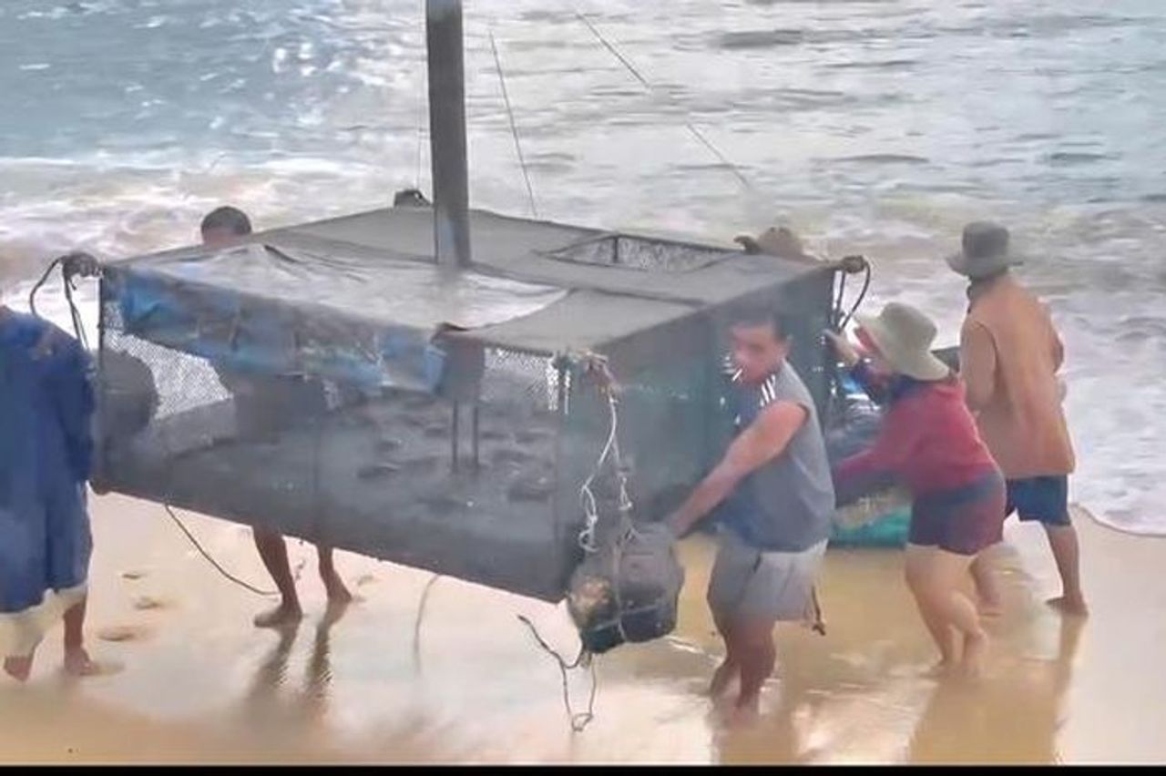 Đắk Lắk ra lệnh cấm ra biển để ứng phó với bão số 13 - Báo Người Lao Động