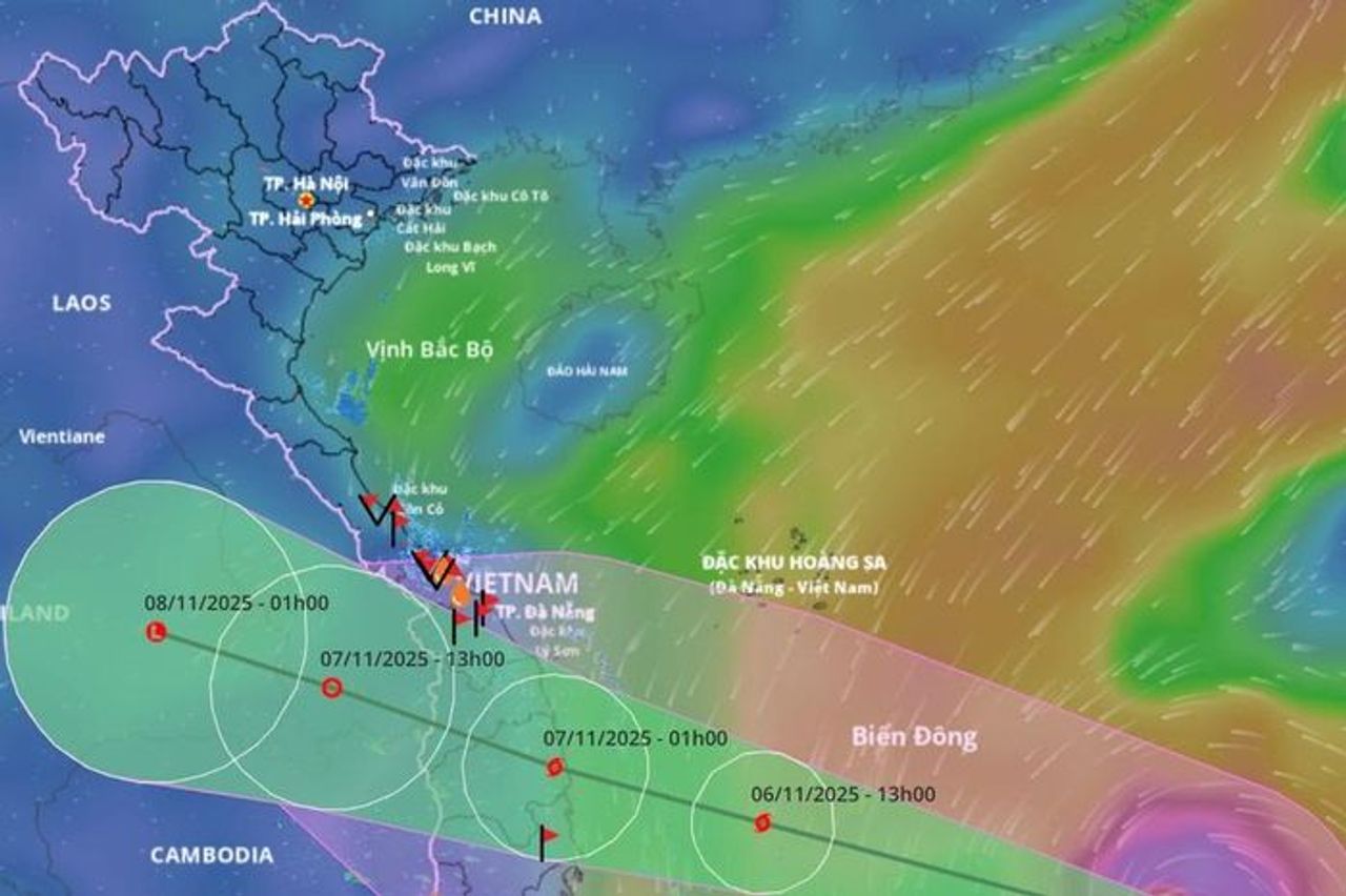 Bão có thể đổ bộ cấp 12, nguy hiểm nhất từ đầu năm - Báo Tiền Phong